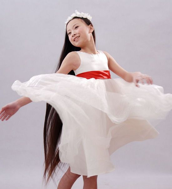 Chen Danni: white skirt series