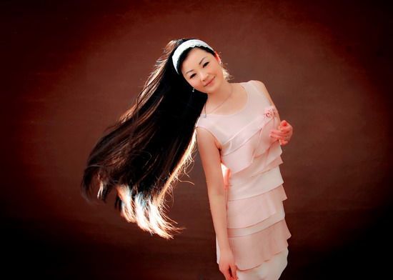 Beautiful long hair photos for Chinese New Year-2