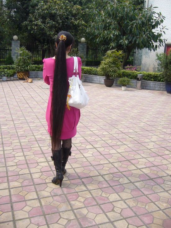 juexianchen show her long hair-2