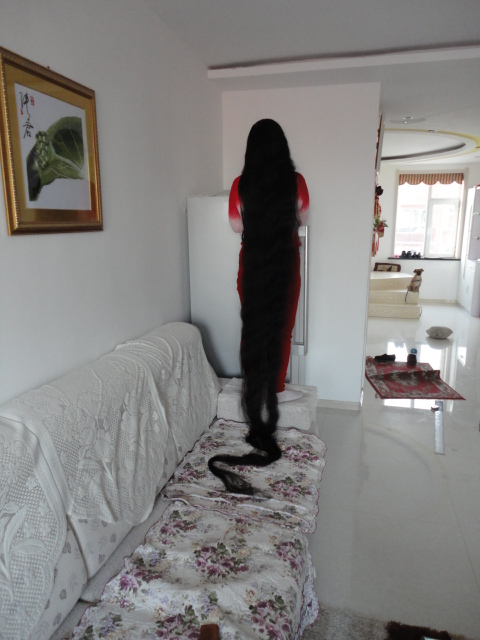 3 meters long hair from Siping city, Jilin province