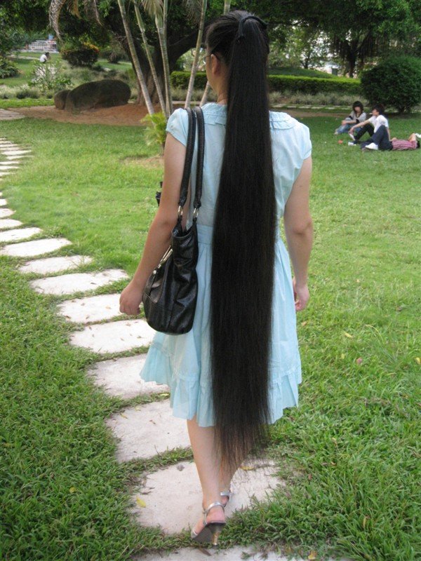 Calf length long hair from Ezhou city, Hubei province