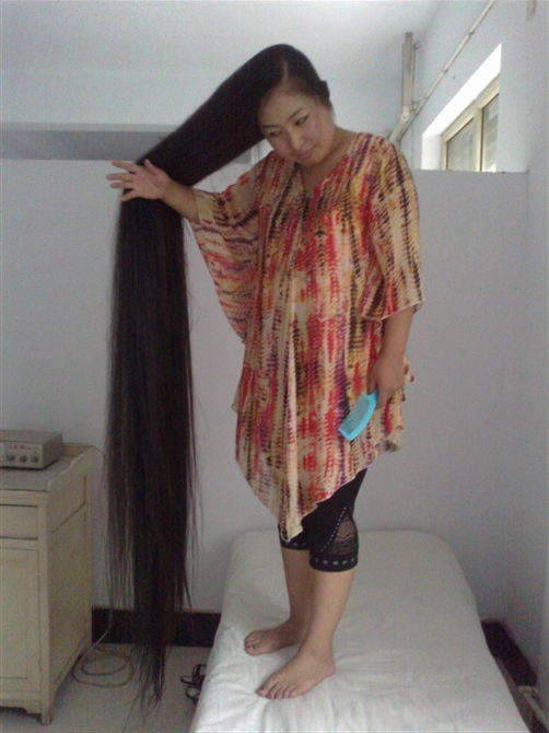 hutuxian's new long hair photo