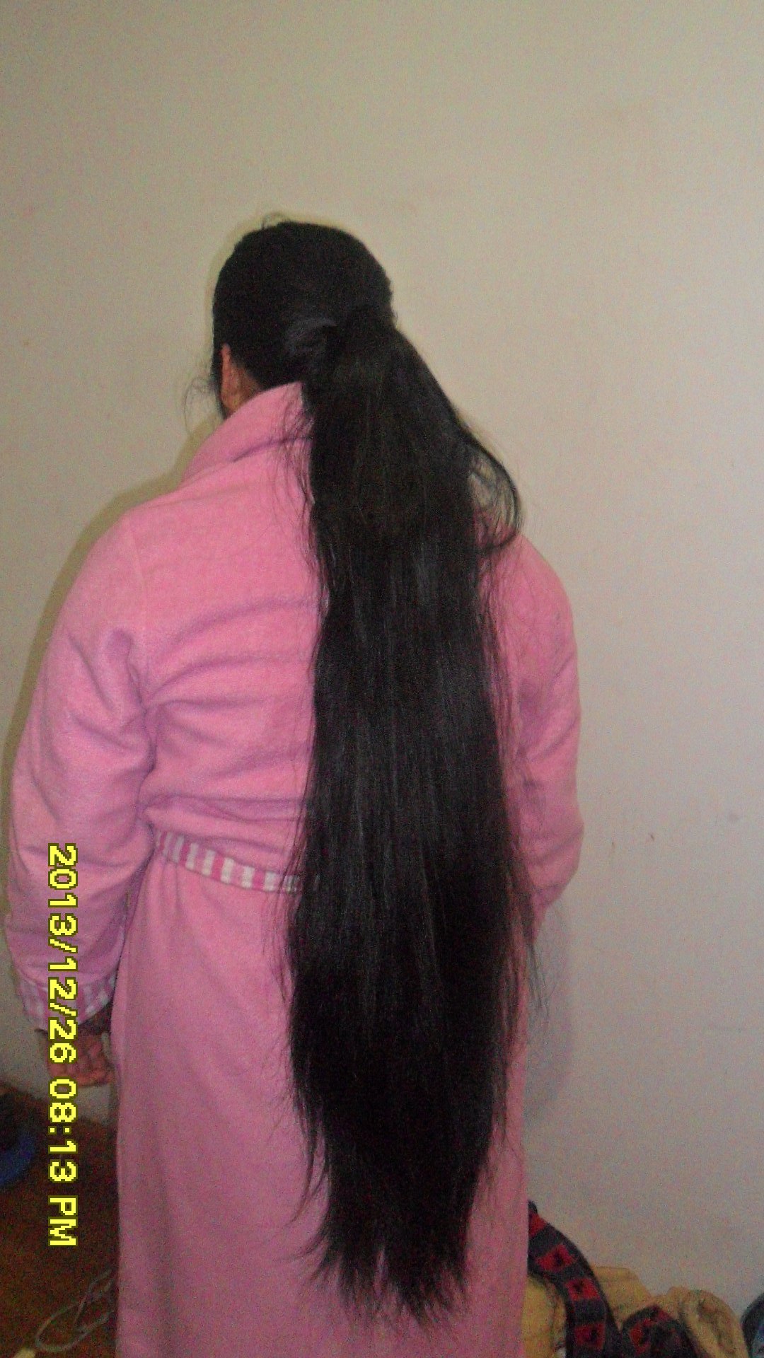 Thigh length long hair in 2011 winter