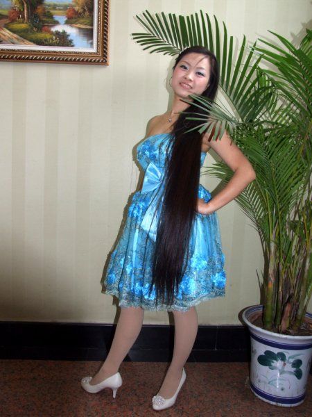 Du Xiuqing also participated in long hair festival in 2011
