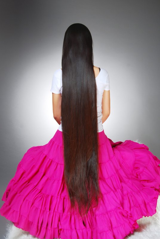 maitoufa has 1.5 meters long hair