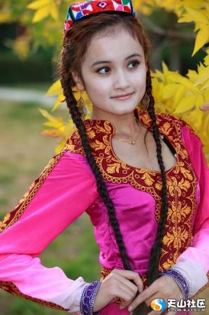 Long braid girl from Sinkiang
