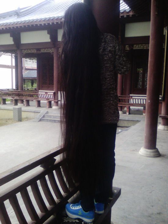 Ankle length long hair