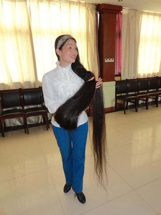 Xia Aifeng in 2013 long hair festival