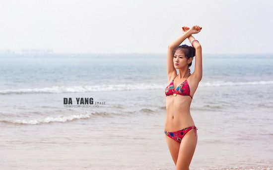 Long hair model Yin Tianqi