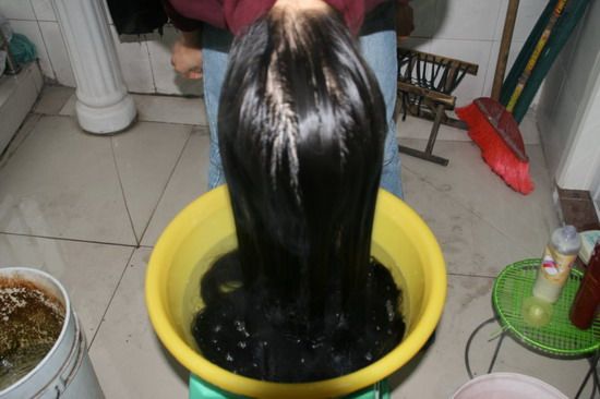 yutianjinfan wash long hair for young beauty