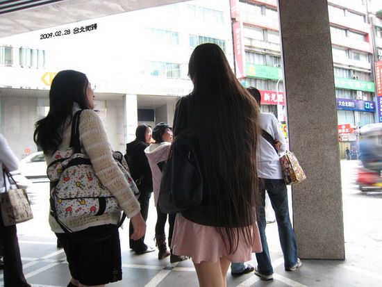 Streetshot of butt length long hair in Taiwan