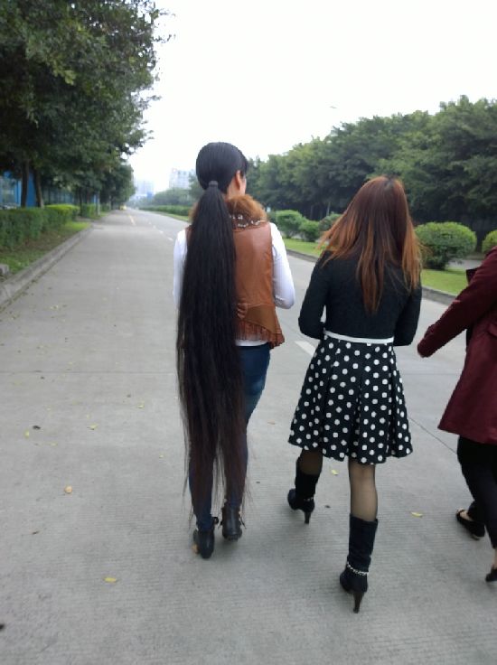Streetshot of long ponytail by lidunjun