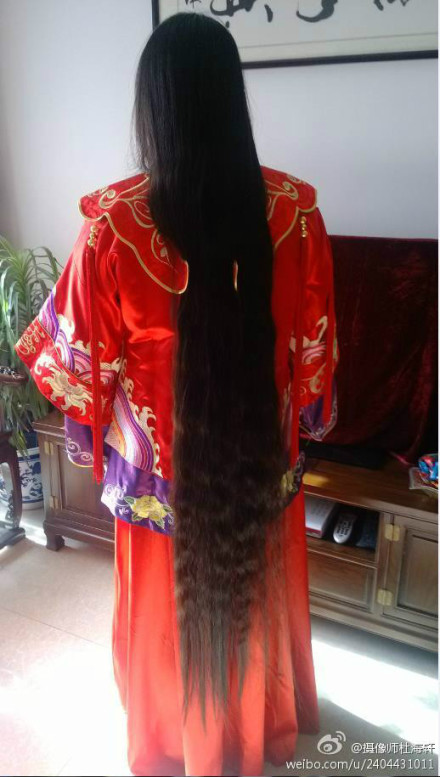 Gorgeous long hair from thigh length to floor length