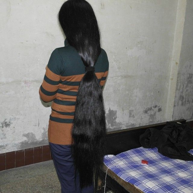 xiaoxiao took photos of 1 meter thick long hair