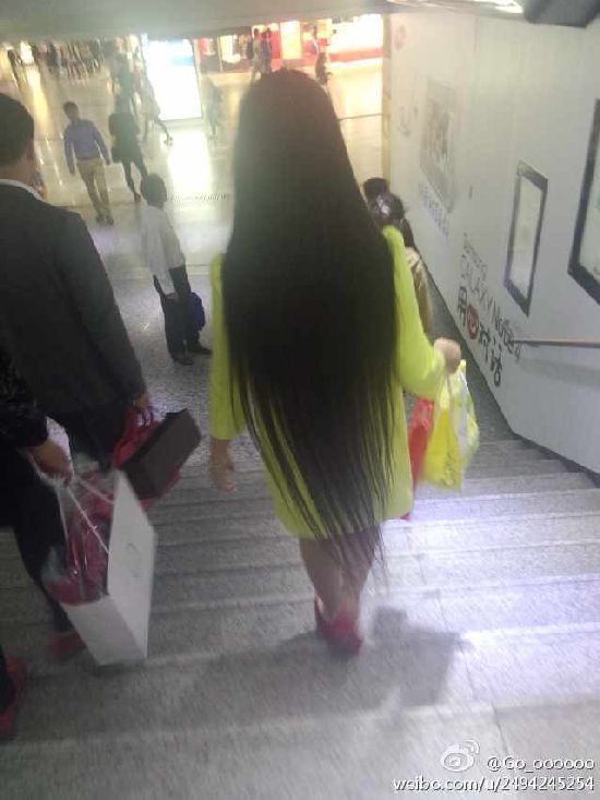 Some gorgeous long hair photos from Chinese twitter-2