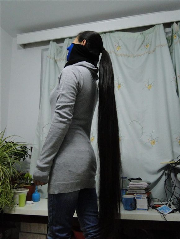Do you want to touch this thick long ponytail?